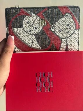 Carolina Herrera wallet